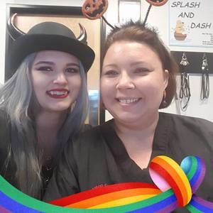 Meet your Posher, Lacee